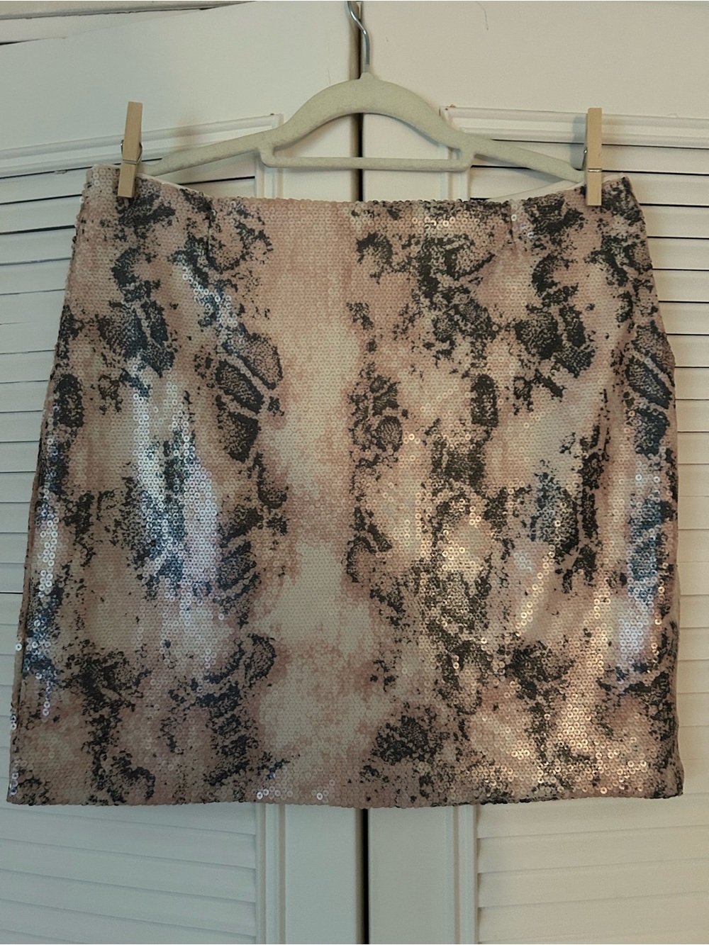 Sequin Abstract Print Mini Skirt - Pink